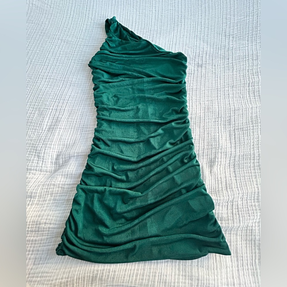 One Shoulder Stretchy Dark Green Scrunched Dress